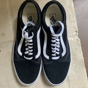 Black Men’s Vans Size 11